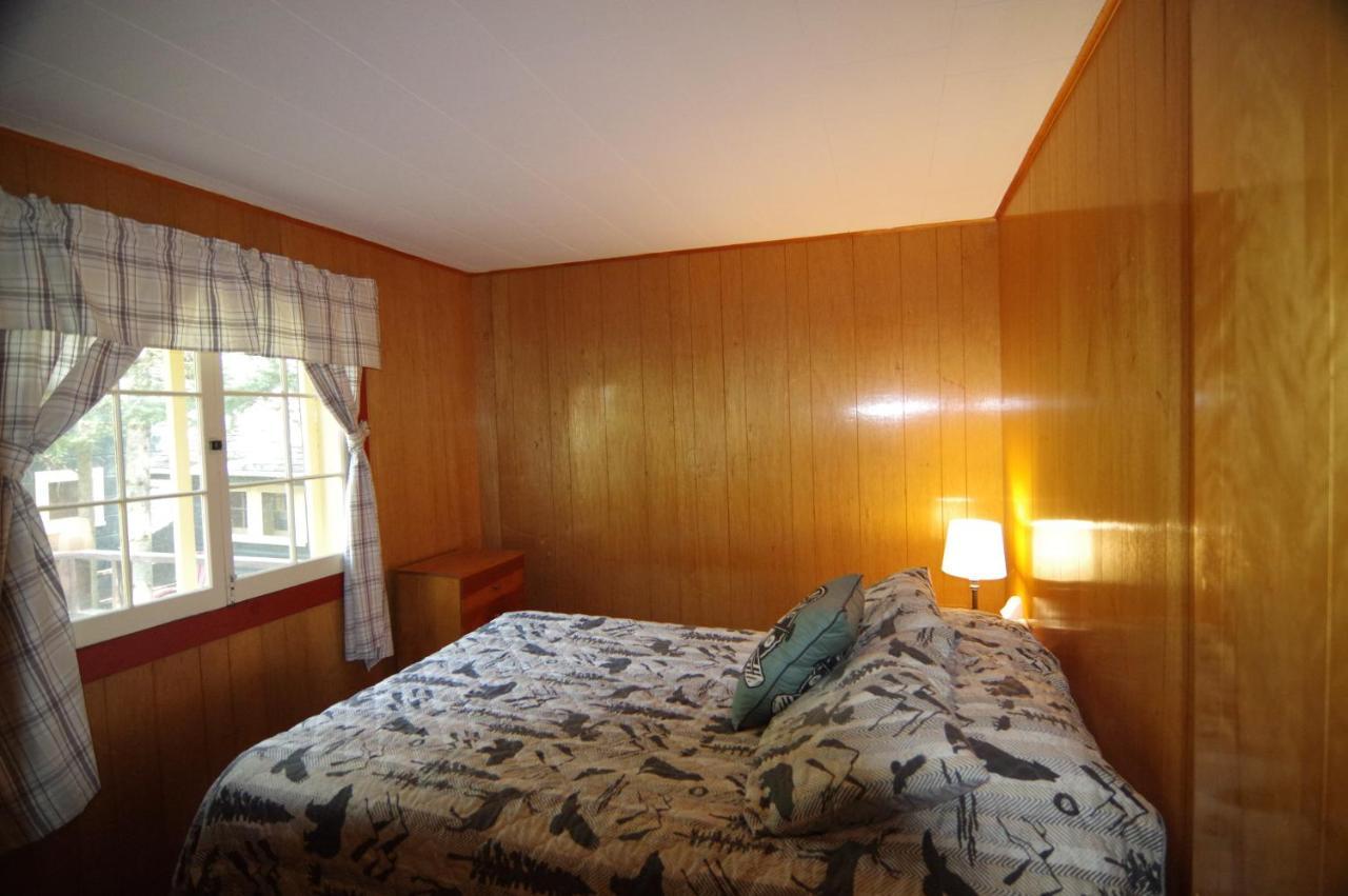 Cramers Point Lake Breeze Lake George Exterior foto